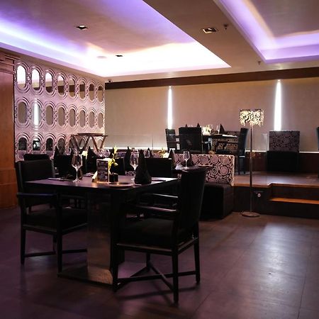 Hotel Hardeo Nagpur Esterno foto
