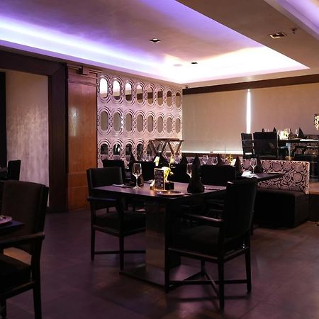Hotel Hardeo Nagpur Esterno foto