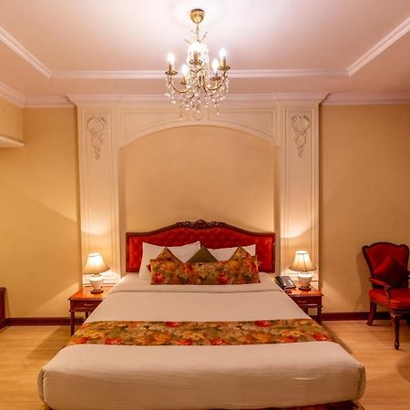 Hotel Hardeo Nagpur Esterno foto