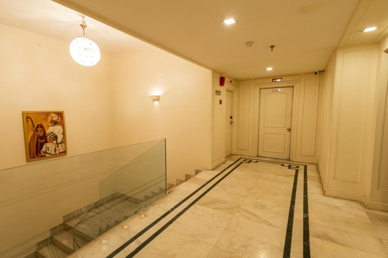 Hotel Hardeo Nagpur Esterno foto