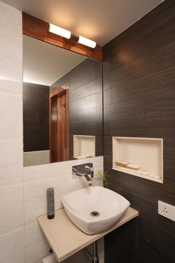 Hotel Hardeo Nagpur Esterno foto
