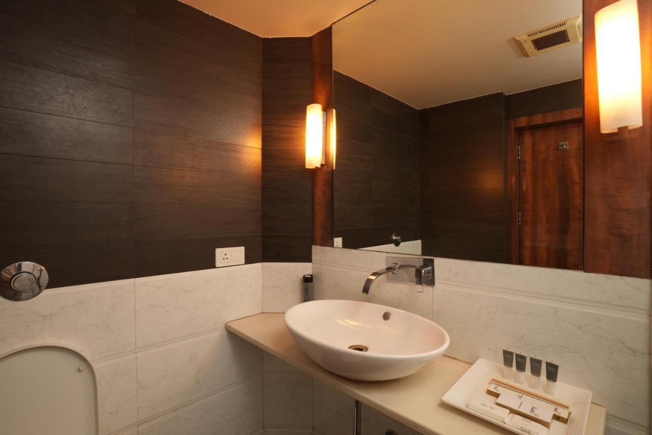 Hotel Hardeo Nagpur Esterno foto